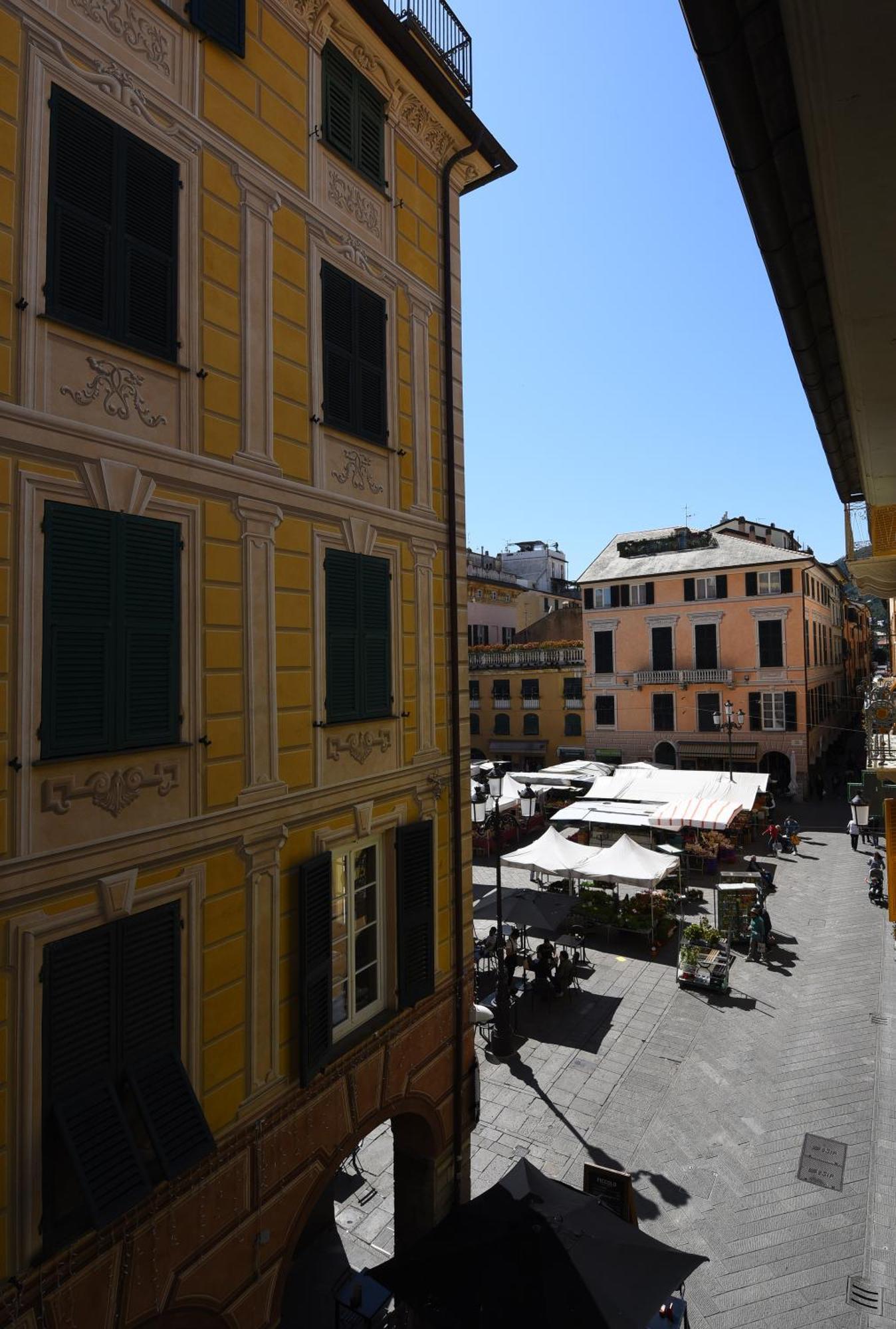 Le Stanze Sopra I Portici Lägenhet Chiavari Exteriör bild